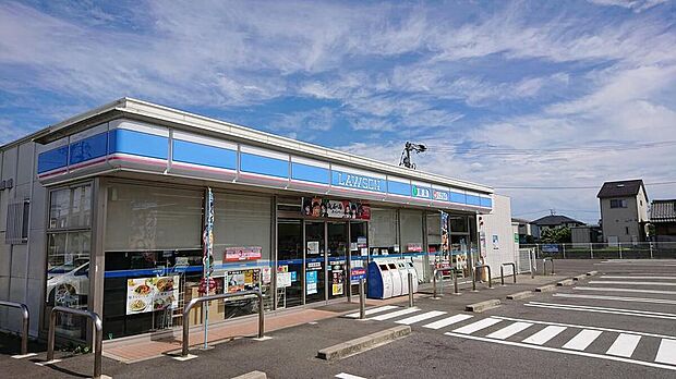 ローソン木曽川高校西店(約157m)
