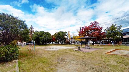 勘堀公園 約280m(徒歩4分)
