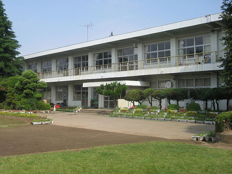 谷田部小学校　1180ｍ