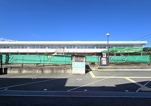 あずま保育園(約692m)