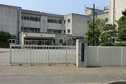 戸頭中学校 850ｍ