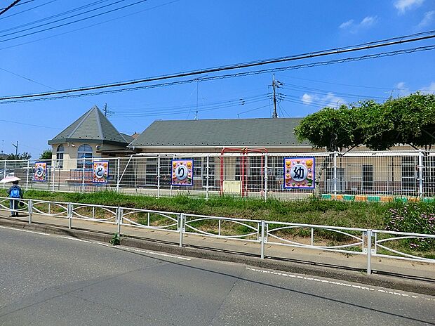 みどり幼稚園（約810m）