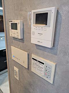 インターホン・玄関自動開閉