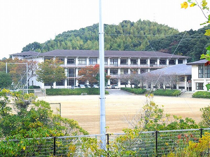 【学校】浜松市立富塚中学校