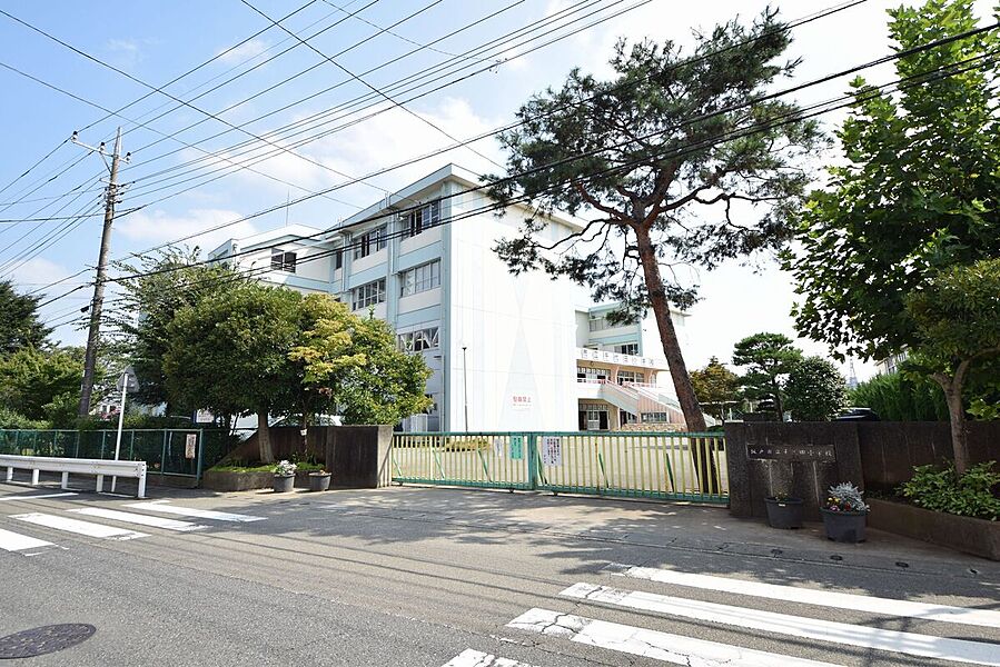 千代田小学校まで徒歩15分