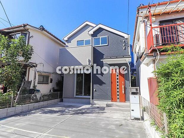 【現地外観】
大型商業施設「ららぽーと立川立飛」徒歩１５分の便利な立地！ワンランク上の暮らしを叶える限定１棟の新築分譲住宅！