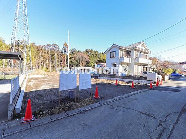 【現地土地】
全区画４６坪超の広々とした土地面積！今ならお好きな区画をお選びいただけます♪