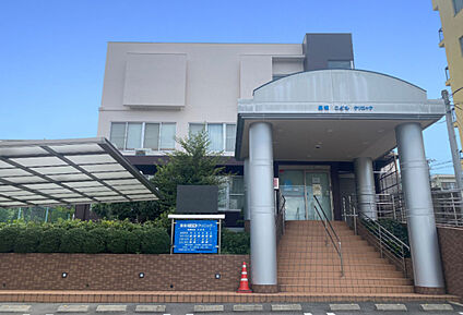 長坂こどもクリニック 現地から690m～730m。(徒歩9分～10分。)