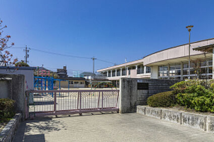 市立丹陽西保育園 現地から1040m～1060m。(徒歩13分～14分。)