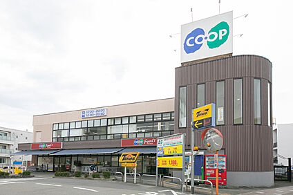 コープ島本 現地から280m～310m。(徒歩4分。(最長))