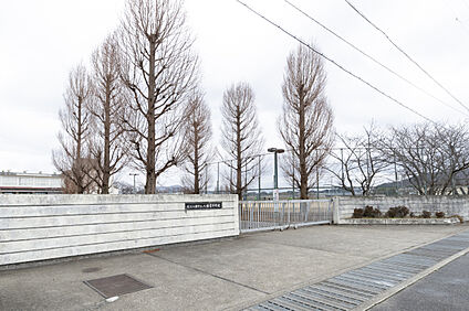 近江八幡市立八幡東中学校 現地から1720m。(徒歩22分。(最長))