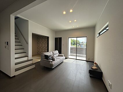 【35号地モデルハウス】リビング+和室