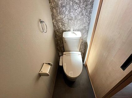 モデルハウス：トイレ