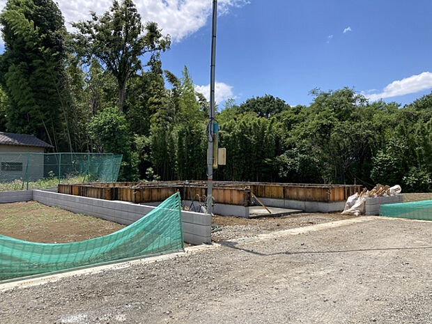 現在は更地の状態です！これからの建築が楽しみになる現地です☆　