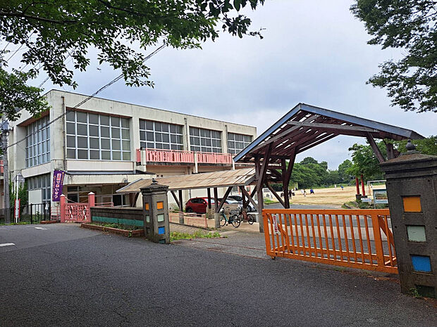 笠原小学校（約1,540m）
