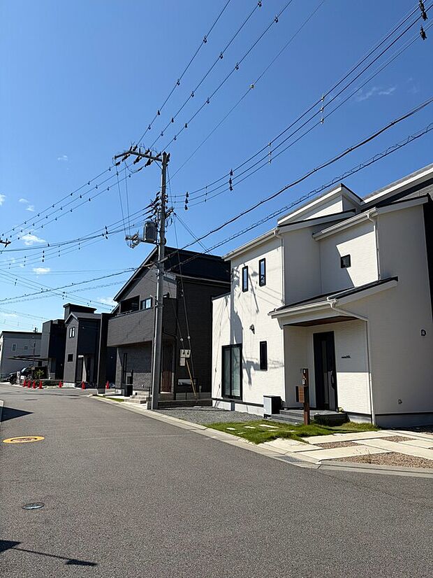 現地街並み(2026年10月撮影)