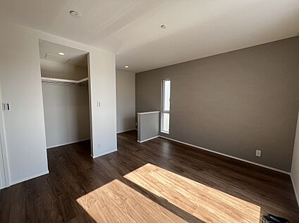 ひろびろ♪WIC付き主寝室