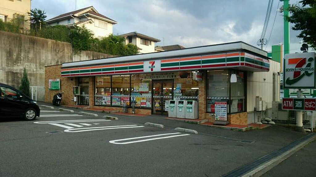 【車・交通】セブンイレブン神戸垂水南多聞台店