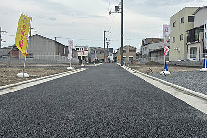 開発道路＋分譲地
