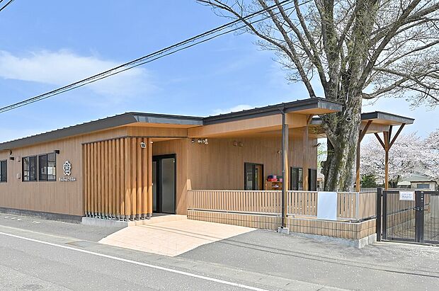 認定こども園金山幼稚園（約1,010m）