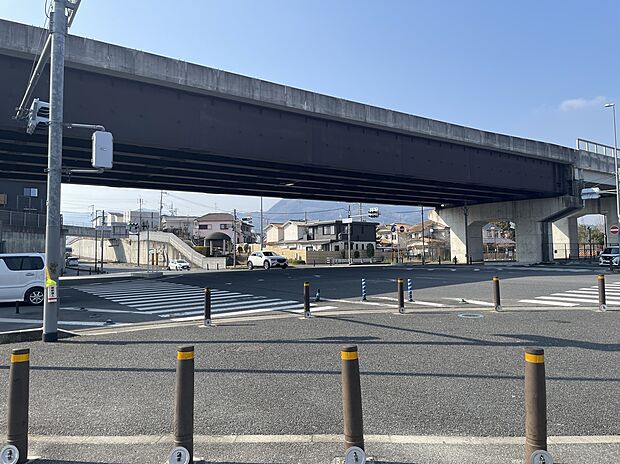 北今市3丁目西交差点(約140m)