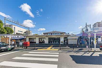 阪急神戸線「武庫之荘」駅 約2100m(自転車約９分)