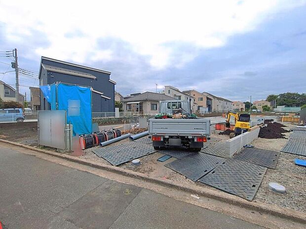 【現地外観写真】1号棟
JR南武線「谷保」駅徒歩8分♪
忙しい朝も便利な駅チカ物件☆