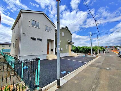 【前面道路含む現地写真】