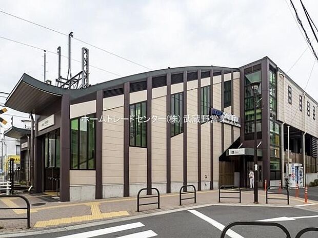 京王線「多磨霊園」駅（約300m）