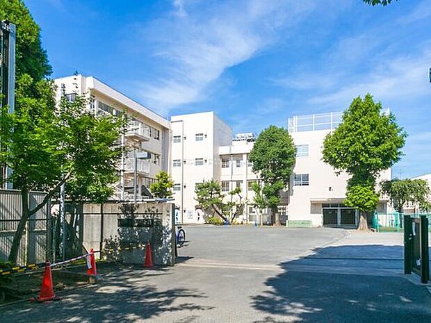 調布市立杉森小学校（約400m）