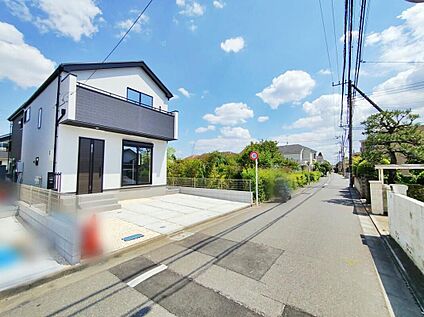 前面道路含む現地写真