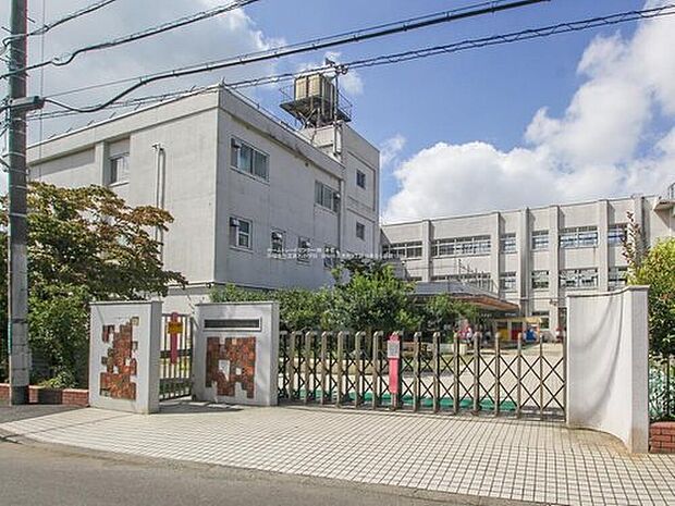 国分寺市立第八小学校（約1,200m）