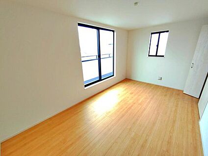 ~Room~E号棟