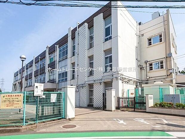 調布市立北ノ台小学校（約110m）