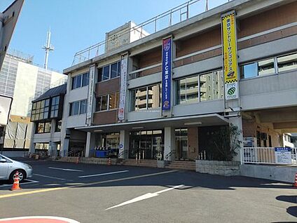 府中市役所 1800m(徒歩23分/車で4分)