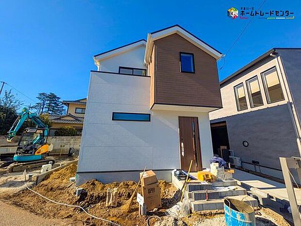 2026年1月完成!
平日・お仕事帰りなど、いつでもご案内致します!
お気軽にお問い合わせ下さい♪