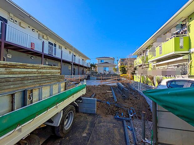 LiGNAGE NEX-G(リナージュ ネクスジー)は、「良質な伝統(LIGNAGE)」と「次世代への挑戦(NEX-G)」を融合させた住まいです。確かな品質と新しい価値で、ご家族の未来を豊かにします。