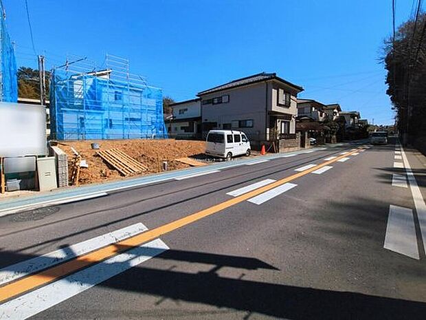 2026年7月完成予定!
平日・お仕事帰りなど、いつでもご案内致します!
お気軽にお問い合わせ下さい。