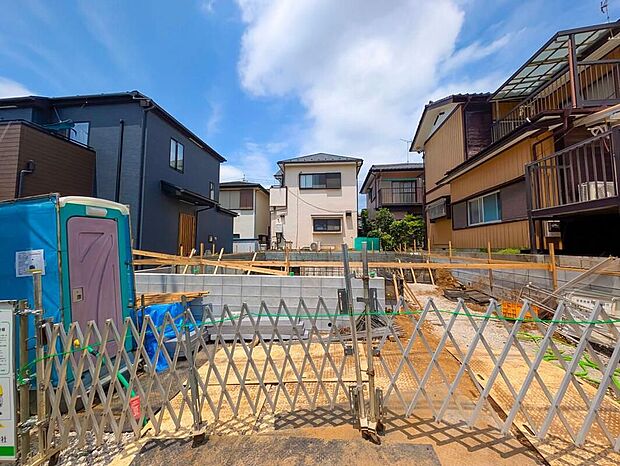 嬉しい仕様がたくさん！食洗機、浴室乾燥機、水廻り集中設計、ファミリークローク、SIC、南面バルコニー、宅配BOX、駐車2台可能等♪