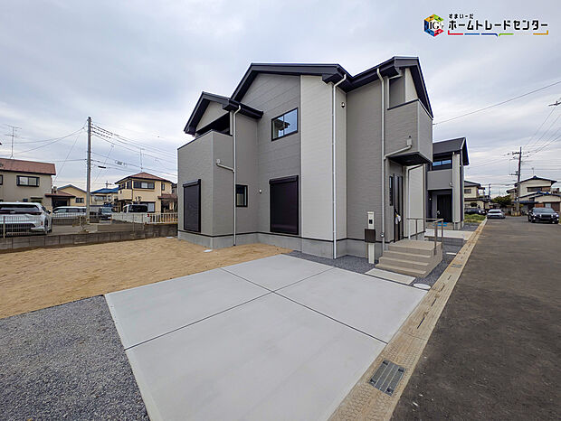 【現地外観写真】ワンランク上の分譲住宅 LIGARE-リガーレ-
ラテン語で「結ぶ」という意味をもつ、LIGARE。”人をつなぎ、家族を結ぶ”空間づくりをデザイナーが形にしました。シックで重厚感のあるデザイン住宅です