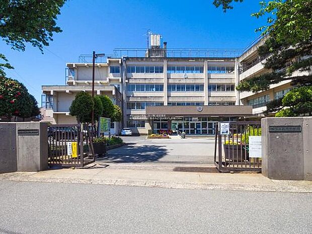 柏市立西原中学校（約2,100m）