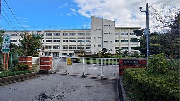 我孫子市立湖北台中学校（約1,060m）