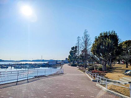 手賀沼公園 1800ｍ(徒歩23分、自転車約10分)