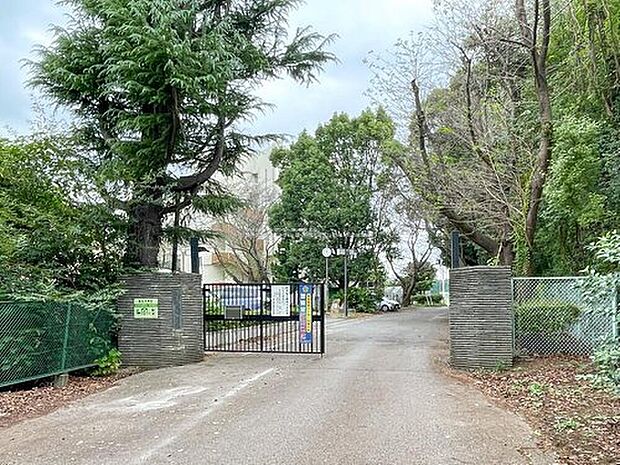 鎌ケ谷市立第五中学校（約2,080m）