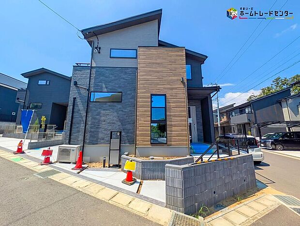【現地外観写真】嬉しい設備仕様♪オール電化、食洗機、浴室乾燥機、全洋室、リビングイン階段、WIC、SIC、パントリー、リネン庫、EVコンセント等♪