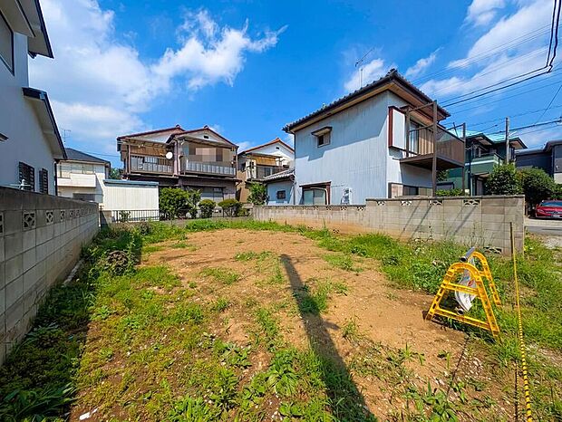 【現地外観写真】【安心の住宅性能評価取得物件!】耐震性などで最高等級を取得♪地震に強い家!国土交通大臣認定の第三者機関による厳重なチェックを行い安心・安全な新築一戸建てを提供します