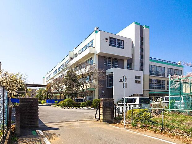 北本市立東小学校まで1120m 徒歩14分