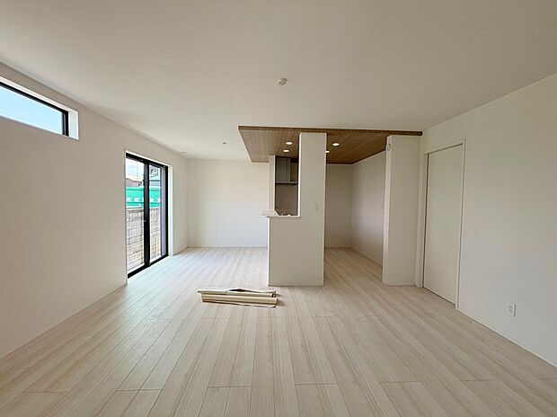 【リビングルーム】リビングルーム