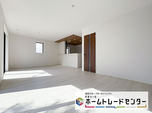 【リビングルーム】リビングルーム