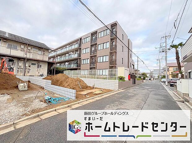 【前面道路含む現地写真】◆平日・お仕事帰りなど、いつでもご案内させていただきます!デザイン・目に見える設備面も大切ですが、耐震構造で地震に強い家の為、次代へ繋ぐ強固な住宅です。
